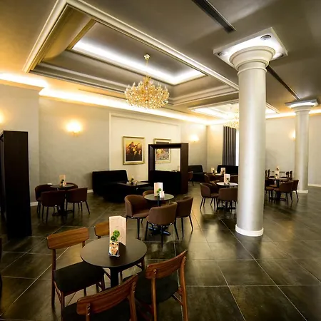 Hotel Imperial *