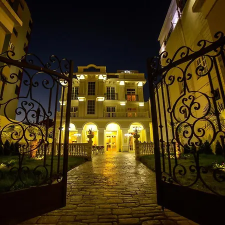 Imperial Hotel *