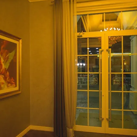 Imperial Hotel *